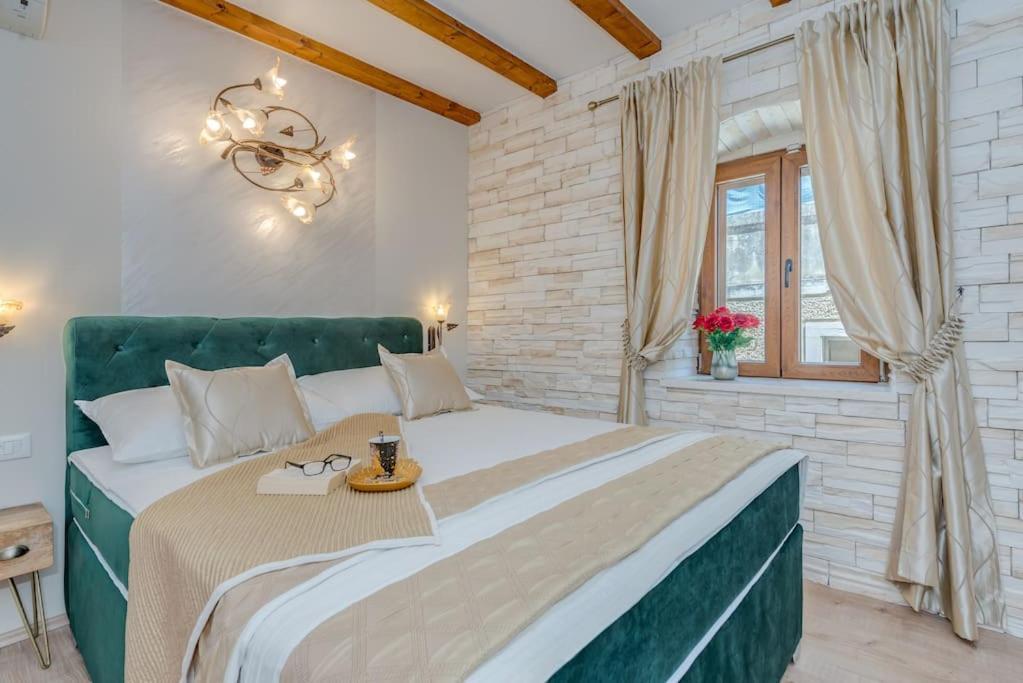Diva 1,Stylish Old Town Studio Apartment Near Beach Split Dış mekan fotoğraf