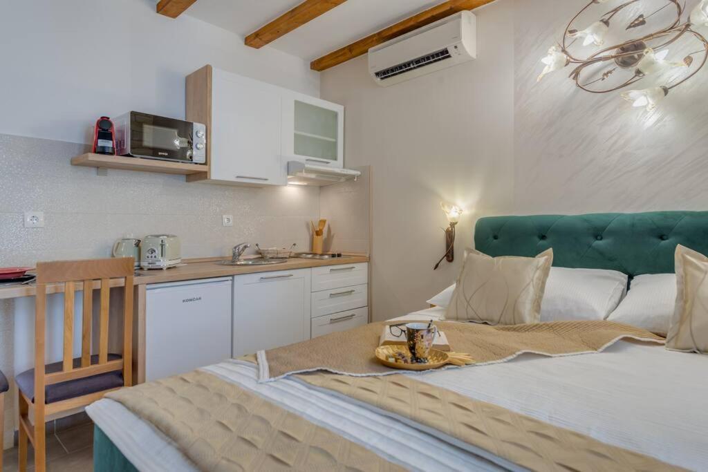 Diva 1,Stylish Old Town Studio Apartment Near Beach Split Dış mekan fotoğraf